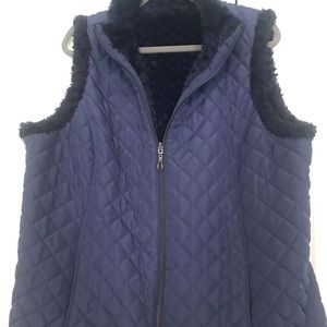 Reversable vest lightly worn